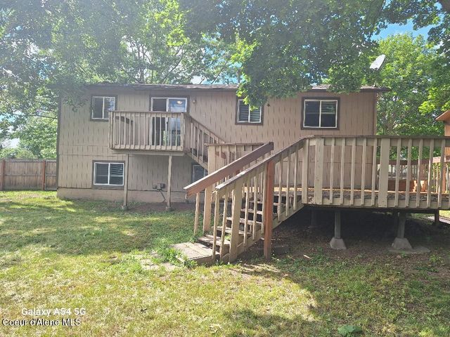 9704 N Hillview DR, Hayden, ID 83835