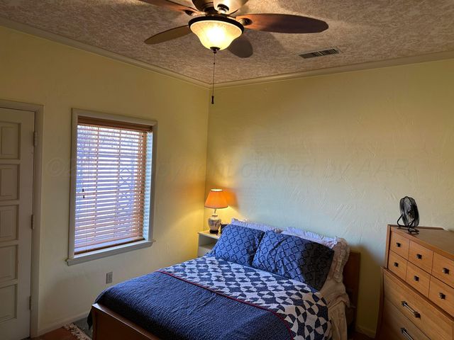 237 Somerset Street, Borger, TX 79007