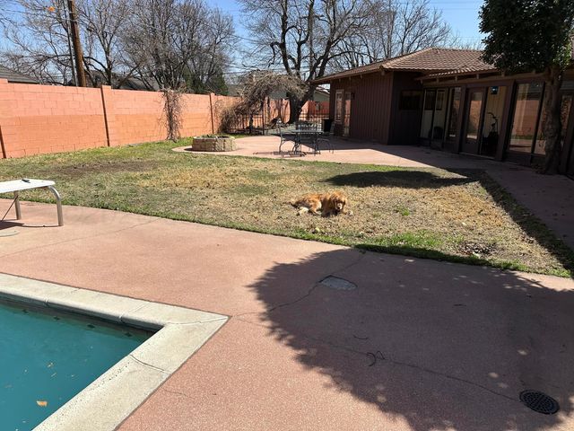 237 Somerset Street, Borger, TX 79007