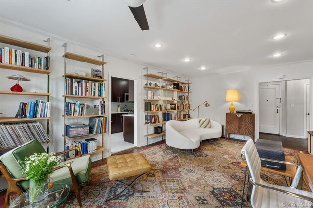 280 Bronxville 8B, Bronxville, NY 10708