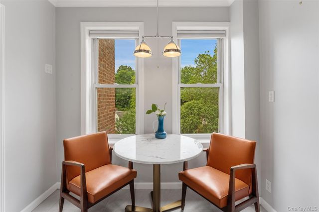 280 Bronxville 8B, Bronxville, NY 10708