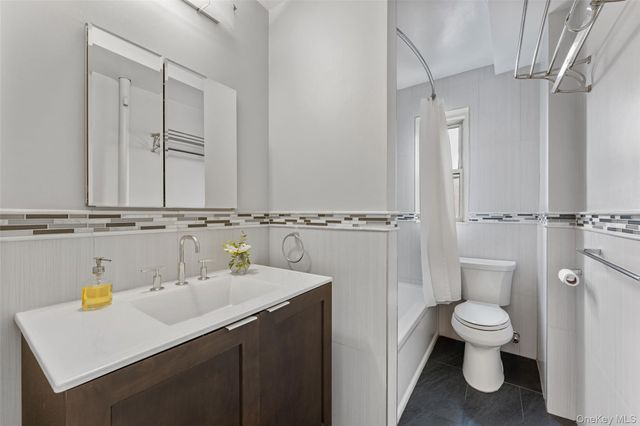 280 Bronxville 8B, Bronxville, NY 10708
