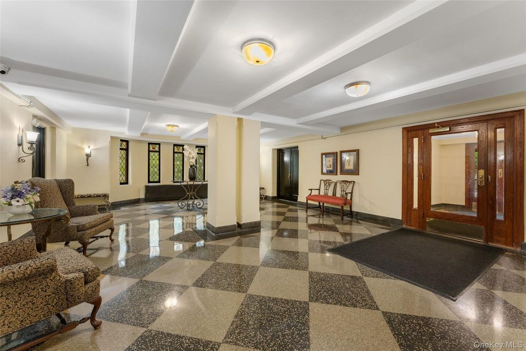 280 Bronxville 8B, Bronxville, NY 10708