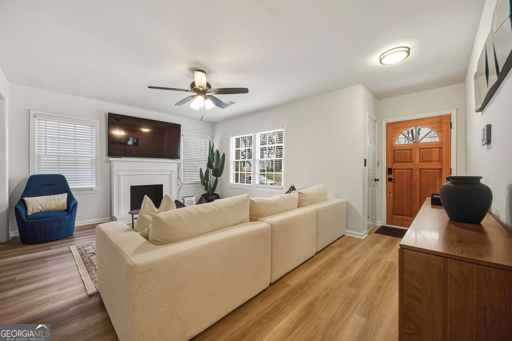 951 Lawton Street SW, Atlanta, GA 30310 — photo 3