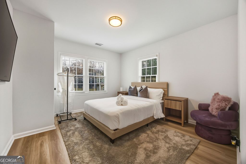951 Lawton Street SW, Atlanta, GA 30310 — photo 4