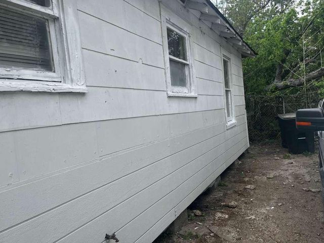 1411 Mcneil Street, Houston, TX 77009