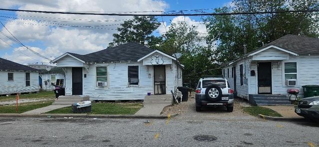 1411 Mcneil Street, Houston, TX 77009