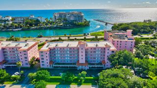 1040 Banyan Road 3050, Boca Raton, FL 33432