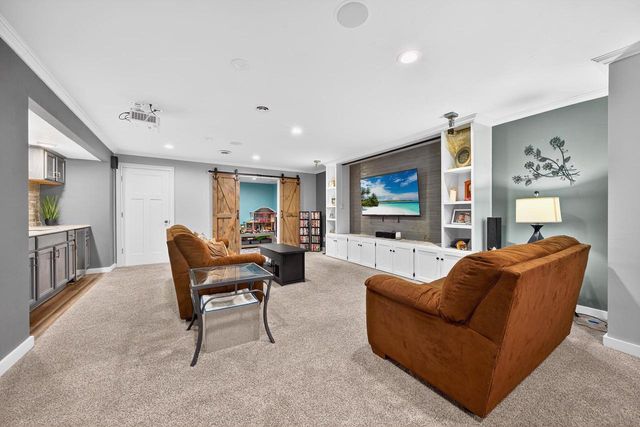 W6036 ZACH STREET, Menasha, WI 54952