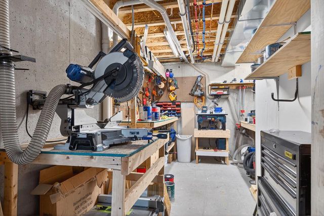 W6036 ZACH STREET, Menasha, WI 54952