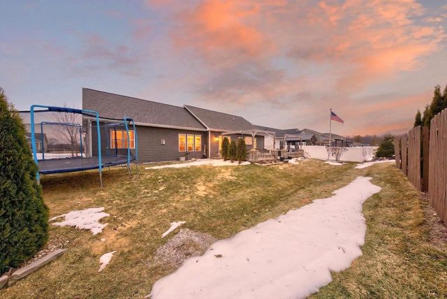 W6036 ZACH STREET, Menasha, WI 54952