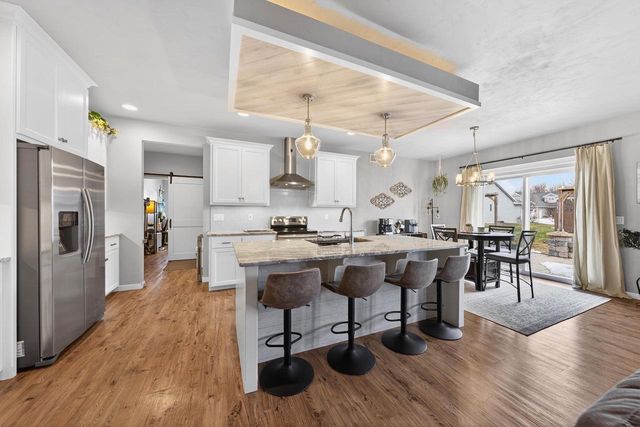 W6036 ZACH STREET, Menasha, WI 54952