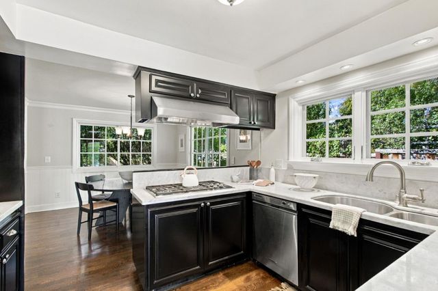 105 Spreckles Avenue, Los Gatos, CA 95030