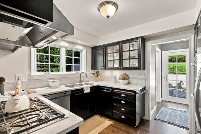 105 Spreckles Avenue, Los Gatos, CA 95030