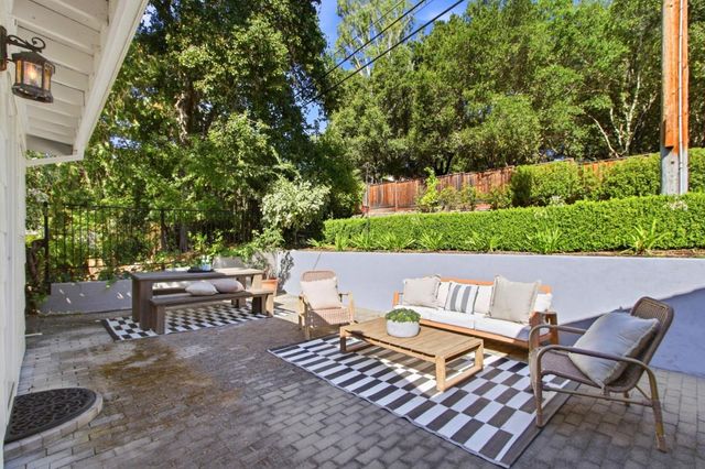 105 Spreckles Avenue, Los Gatos, CA 95030