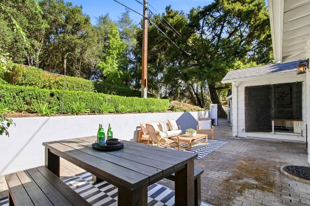 105 Spreckles Avenue, Los Gatos, CA 95030