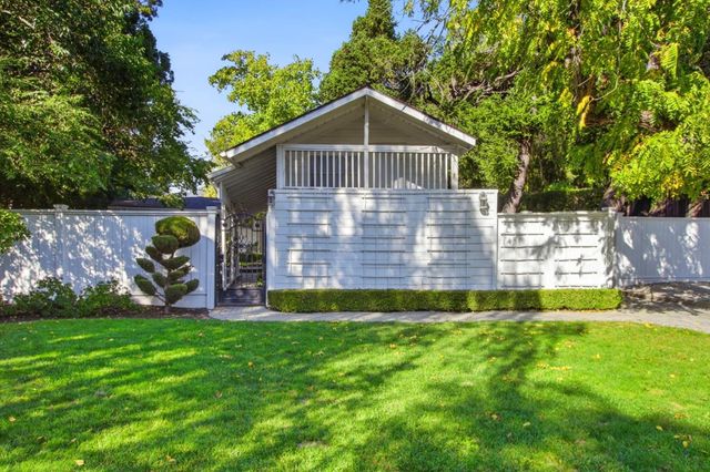 105 Spreckles Avenue, Los Gatos, CA 95030