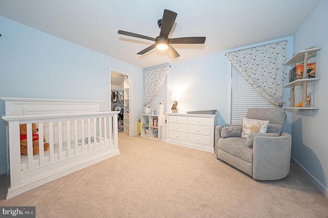 34 TAMARACK CIR, Eagleville, PA 19403