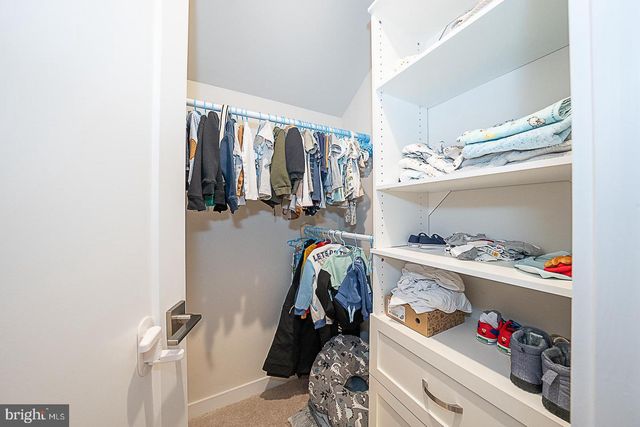 34 TAMARACK CIR, Eagleville, PA 19403