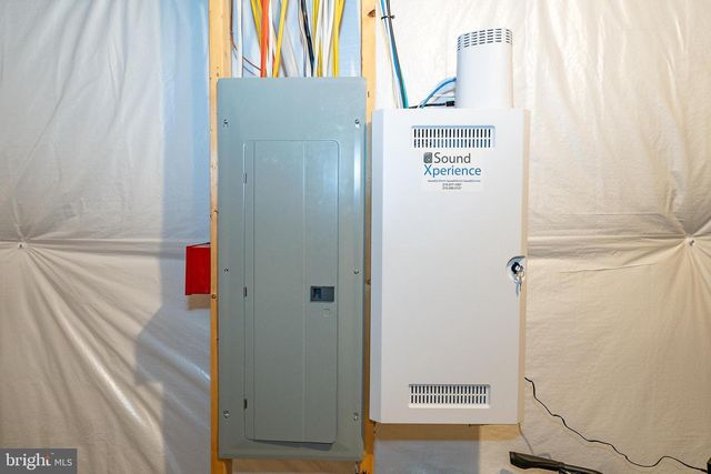 34 TAMARACK CIR, Eagleville, PA 19403