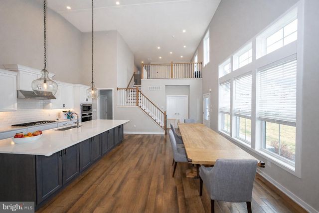 34 TAMARACK CIR, Eagleville, PA 19403