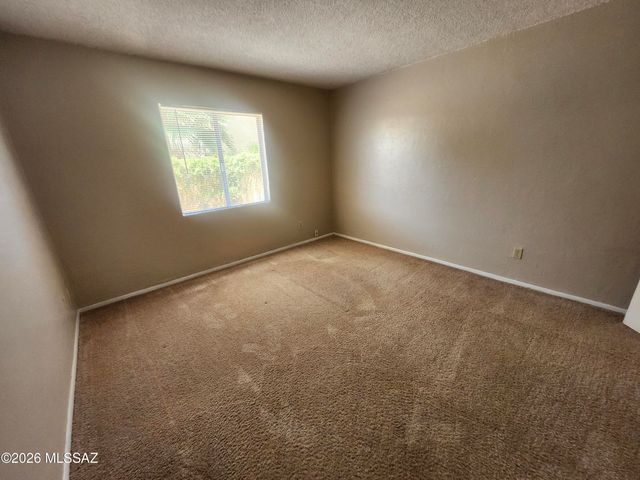 810 S Kolb Rd Unit 3, Tucson, AZ 85710