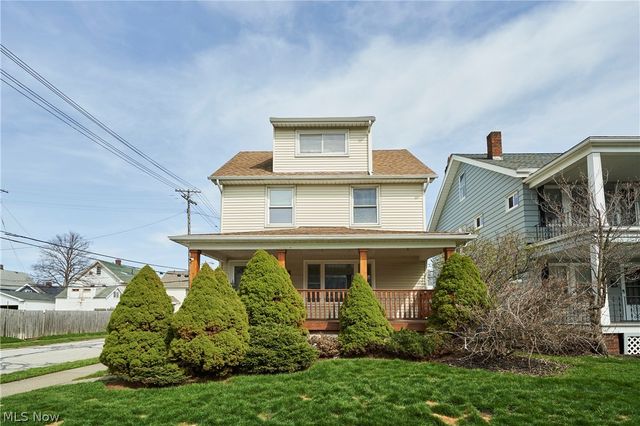 2111 Wascana Avenue, Lakewood, OH 44107
