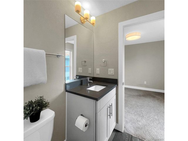 5364 Allison St C, Arvada, CO 80002