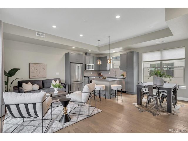 5364 Allison St C, Arvada, CO 80002