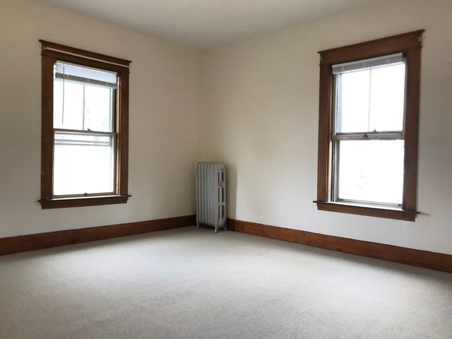 330 Main Street 2, Clinton, MA 01510