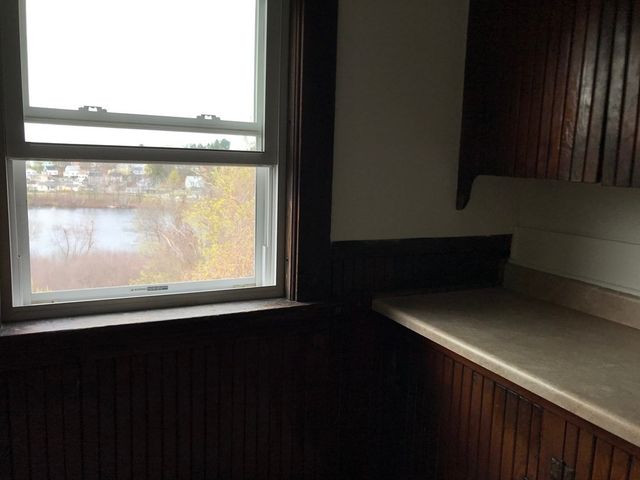 330 Main Street 2, Clinton, MA 01510