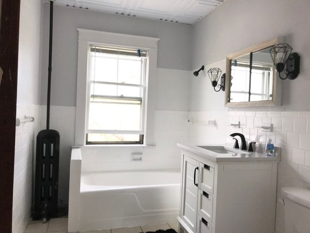 330 Main Street 2, Clinton, MA 01510