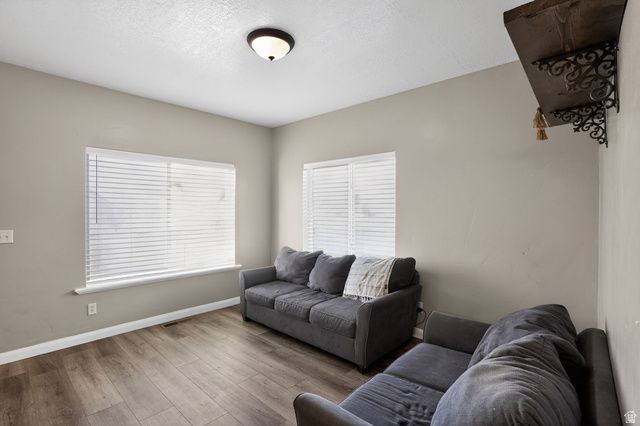 2016 E CEDAR TRAILS WAY, Eagle Mountain, UT 84005