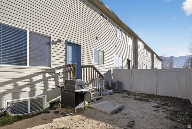 2016 E CEDAR TRAILS WAY, Eagle Mountain, UT 84005