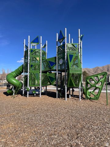 2016 E CEDAR TRAILS WAY, Eagle Mountain, UT 84005