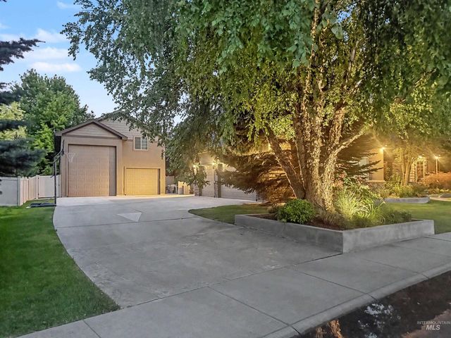 4663 W Clear Field, Eagle, ID 83616