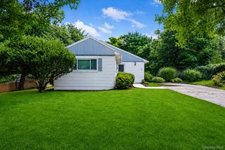 7 Tudor Place, Hartsdale, NY 10530