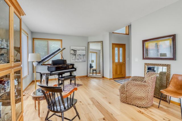 4744 Rose Creek Parkway S, Fargo, ND 58104