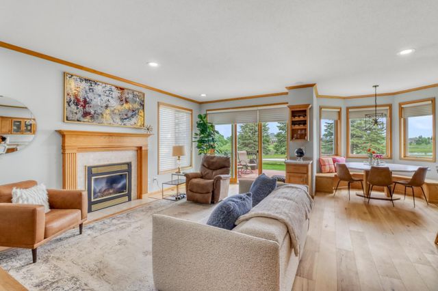 4744 Rose Creek Parkway S, Fargo, ND 58104