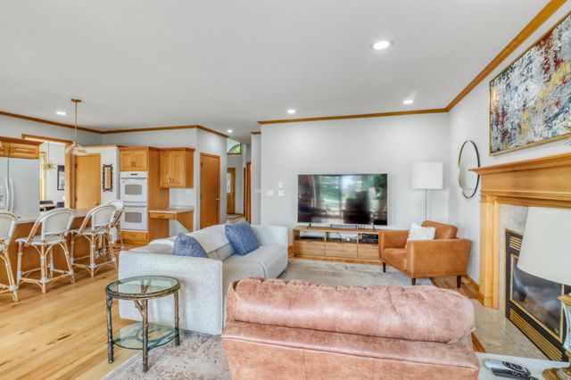 4744 Rose Creek Parkway S, Fargo, ND 58104