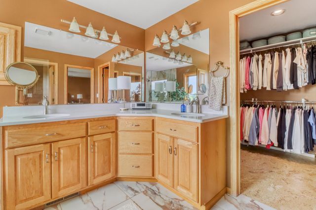 4744 Rose Creek Parkway S, Fargo, ND 58104
