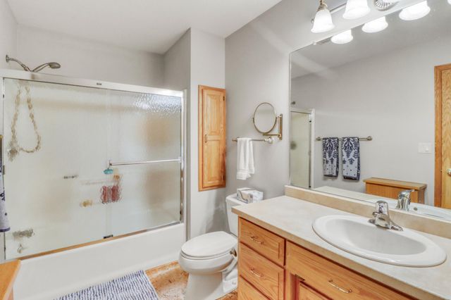 4744 Rose Creek Parkway S, Fargo, ND 58104