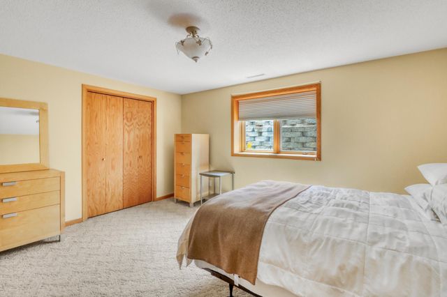4744 Rose Creek Parkway S, Fargo, ND 58104