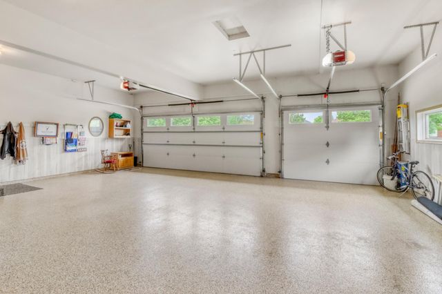 4744 Rose Creek Parkway S, Fargo, ND 58104