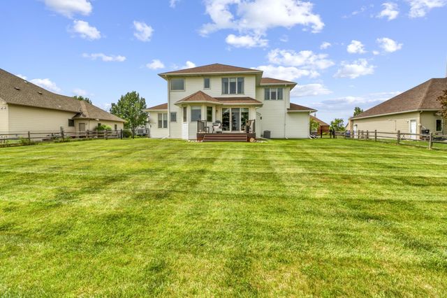 4744 Rose Creek Parkway S, Fargo, ND 58104