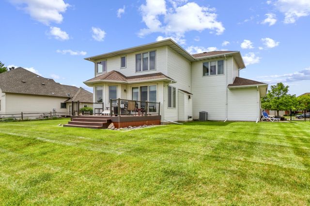 4744 Rose Creek Parkway S, Fargo, ND 58104