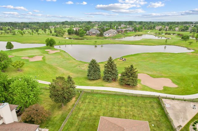 4744 Rose Creek Parkway S, Fargo, ND 58104