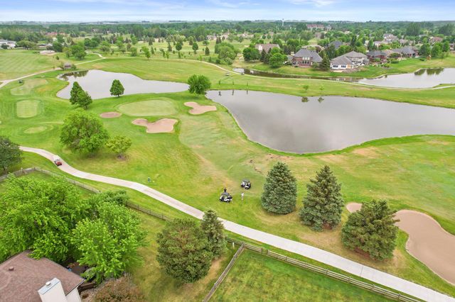 4744 Rose Creek Parkway S, Fargo, ND 58104