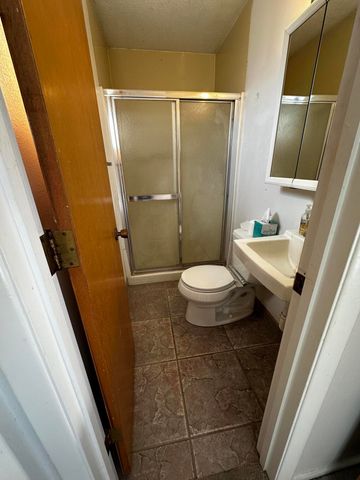 218 Mark Drive, Belen, NM 87002