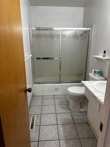 218 Mark Drive, Belen, NM 87002